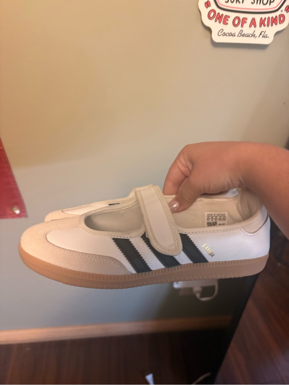 Adidas women’s samba Jane’s